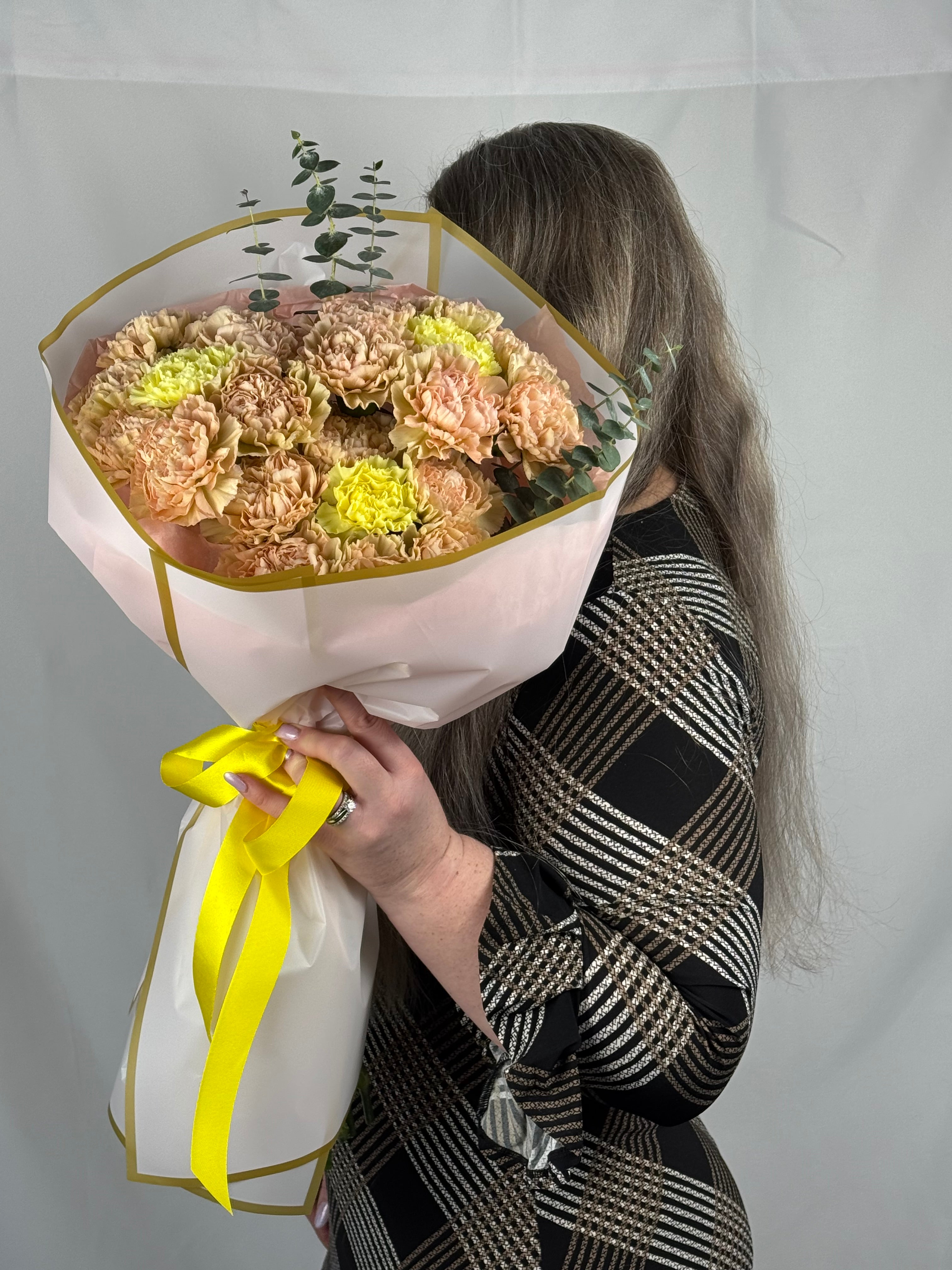 Sunny Peach Bouquet